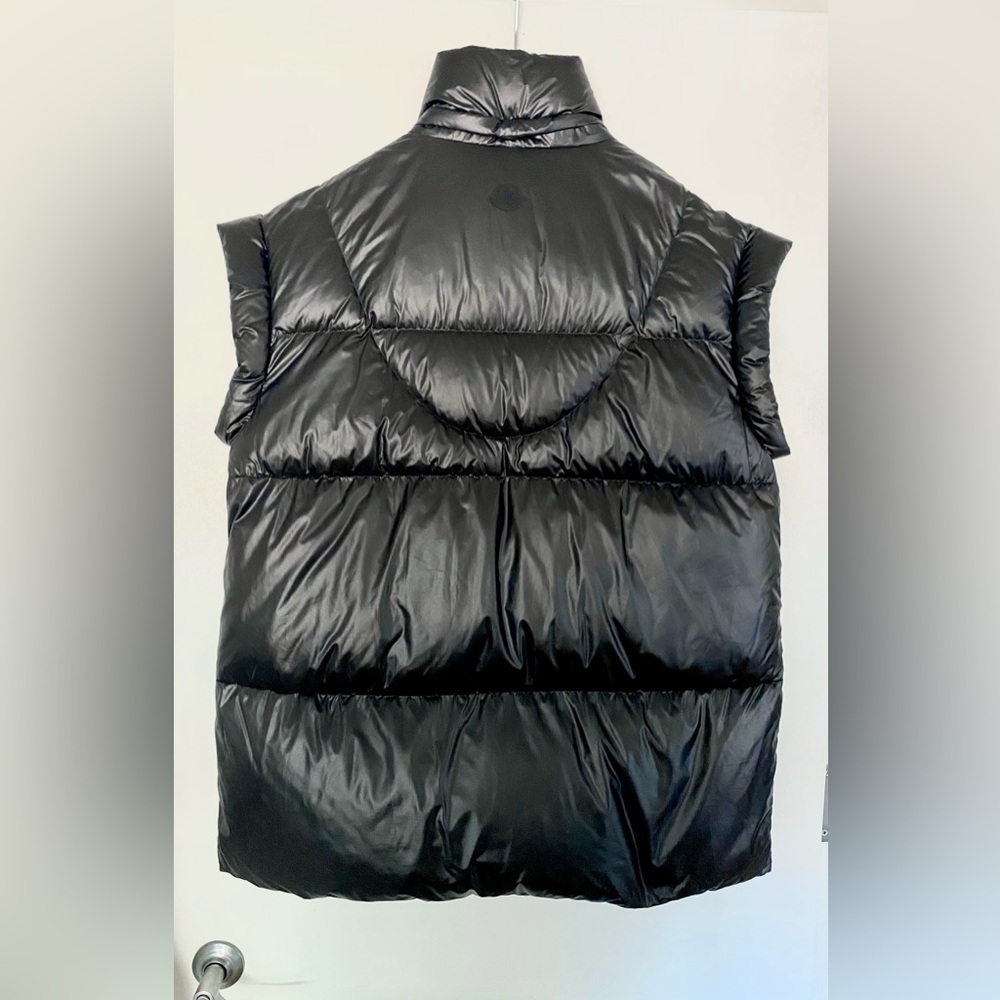 Moncler Aydat Vest Sz 5 $1,450 - Picture 7 of 12